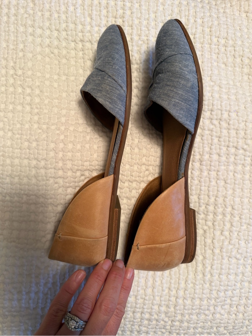 Toms Two-Tone D'Orsay Flats in Light Blue and Tan Leather - like new